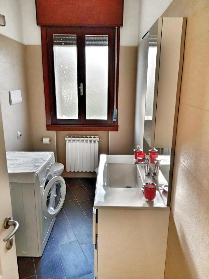 Red Tower Venice Apartment - 2 Mins From Vce Airport- Free Wifi Tessera Eksteriør bilde