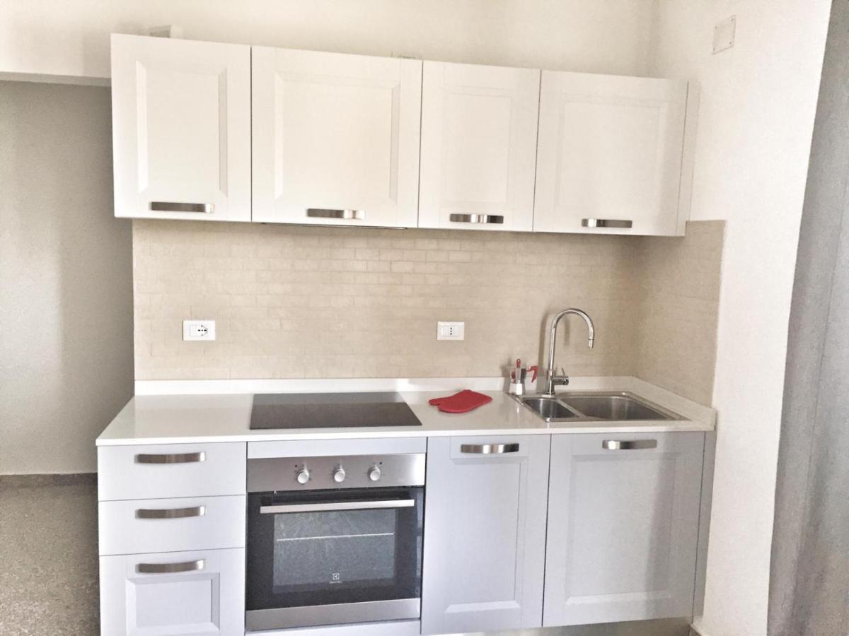 Red Tower Venice Apartment - 2 Mins From Vce Airport- Free Wifi Tessera Eksteriør bilde