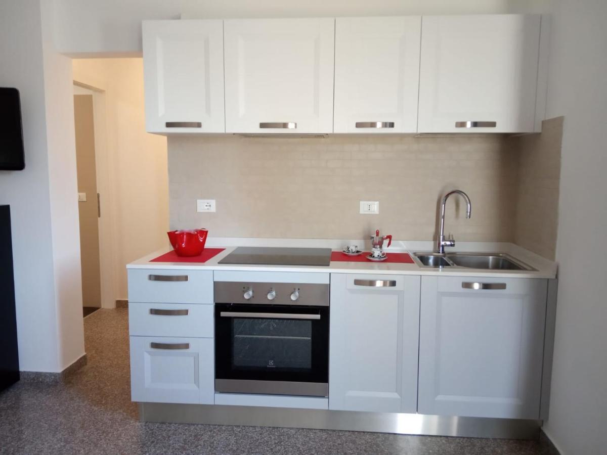 Red Tower Venice Apartment - 2 Mins From Vce Airport- Free Wifi Tessera Eksteriør bilde